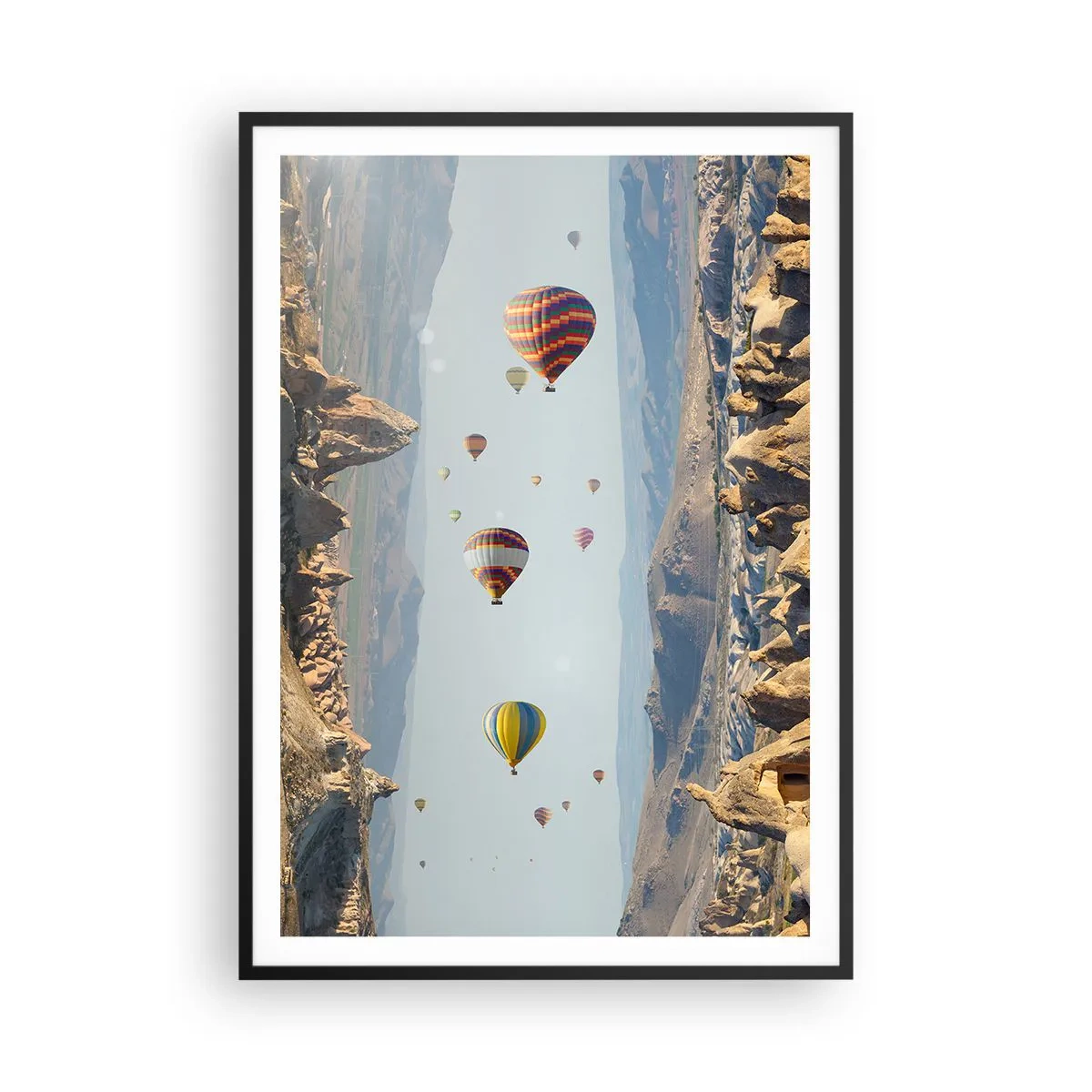 Poster în ramă neagră - Orice este posibil aici - 70x100 cm