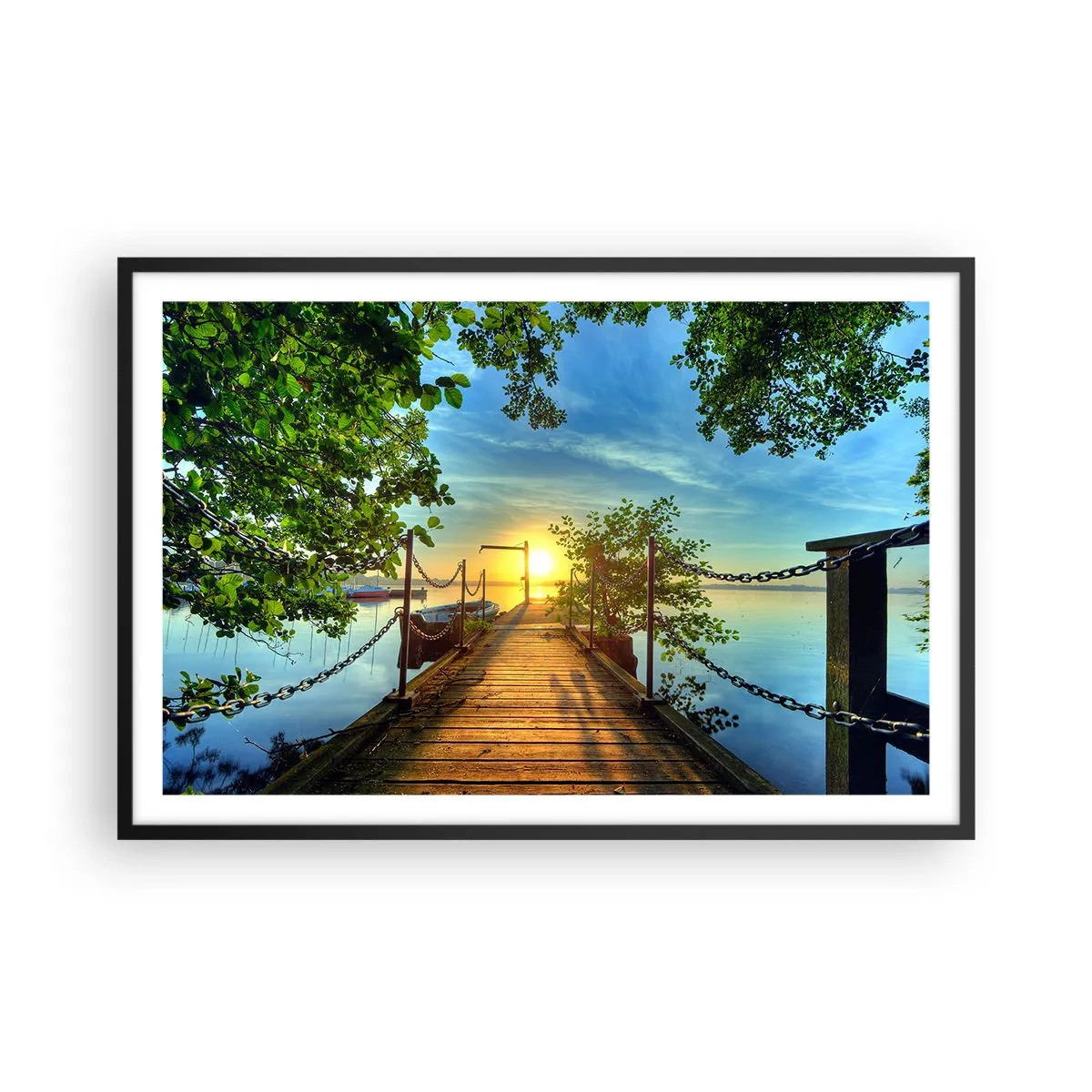 Poster în ramă neagră - Apusul la malul apei - 91x61 cm