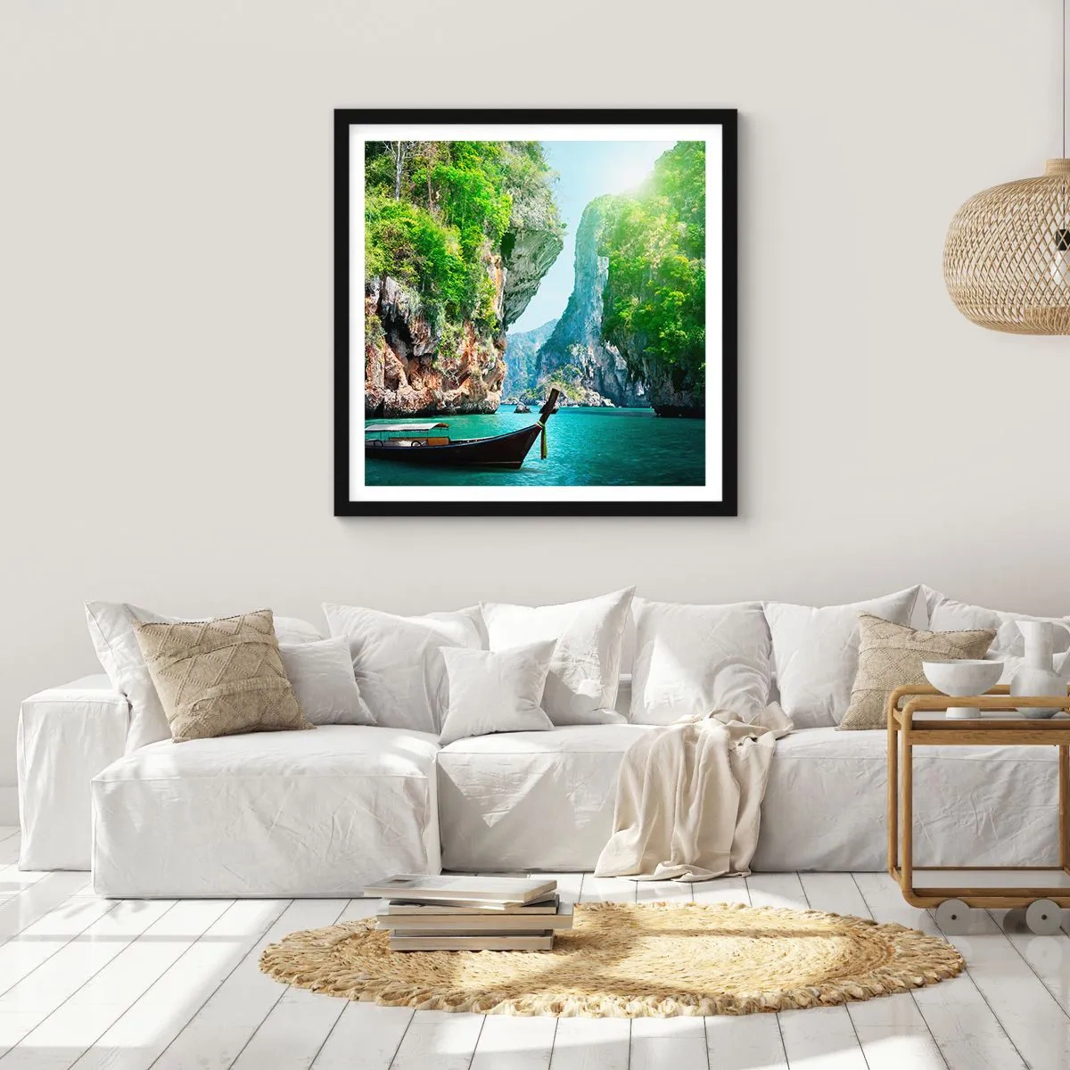 Poster în ramă neagră - Invitație la o călătorie exotică - 50x50 cm