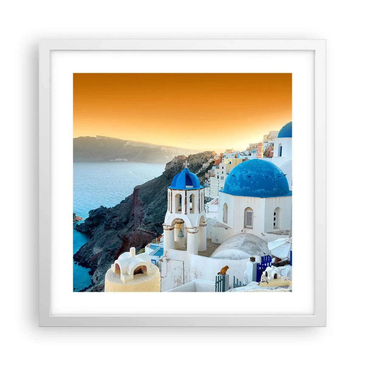 Poster în ramă albă - Santorini - îmbrățișat de stânci - 40x40 cm