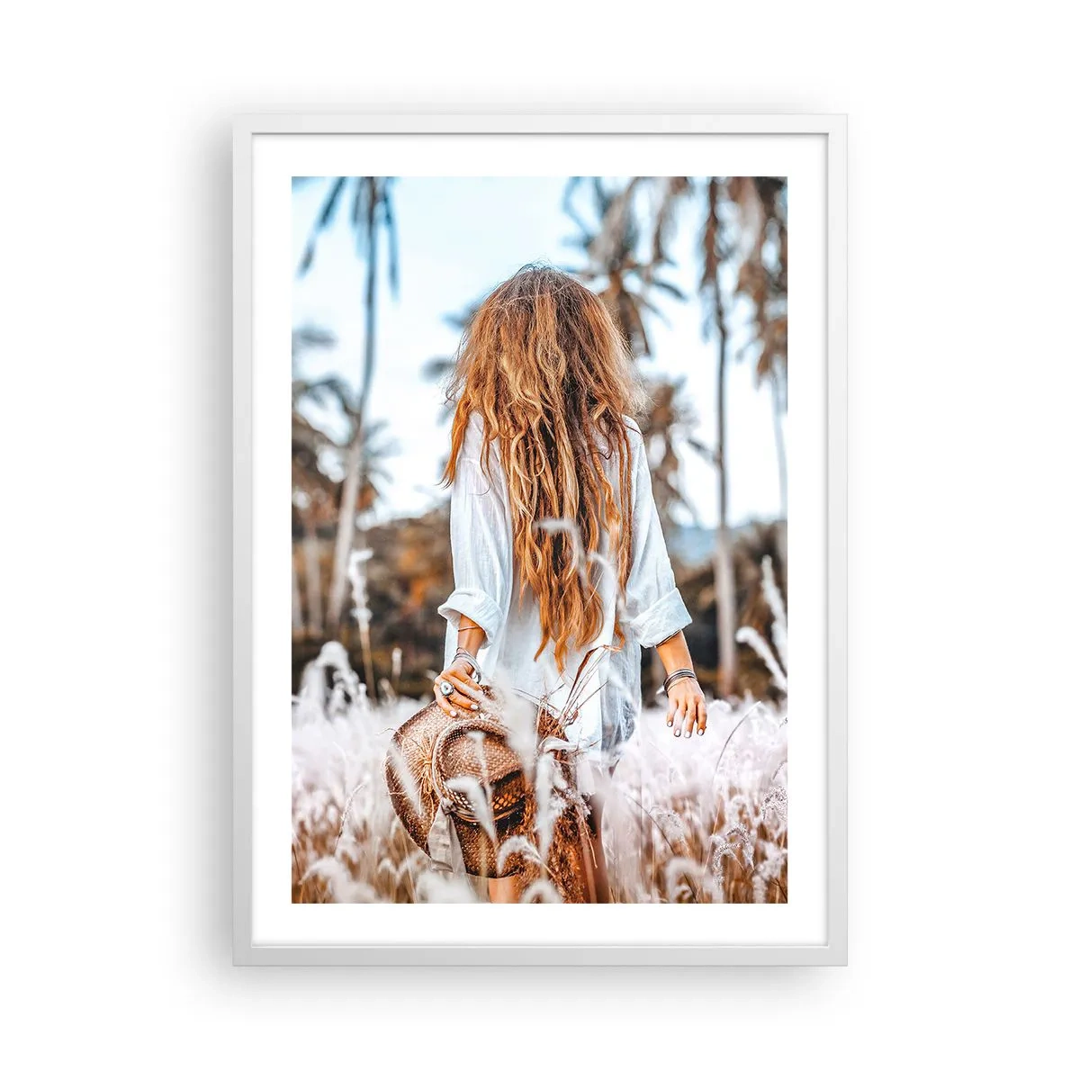 Poster în ramă albă - Născută din puful de iarbă - 50x70 cm