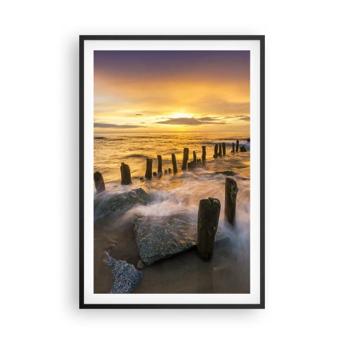 Poster în ramă neagră - Frumusețe brută a mării - 61x91 cm
