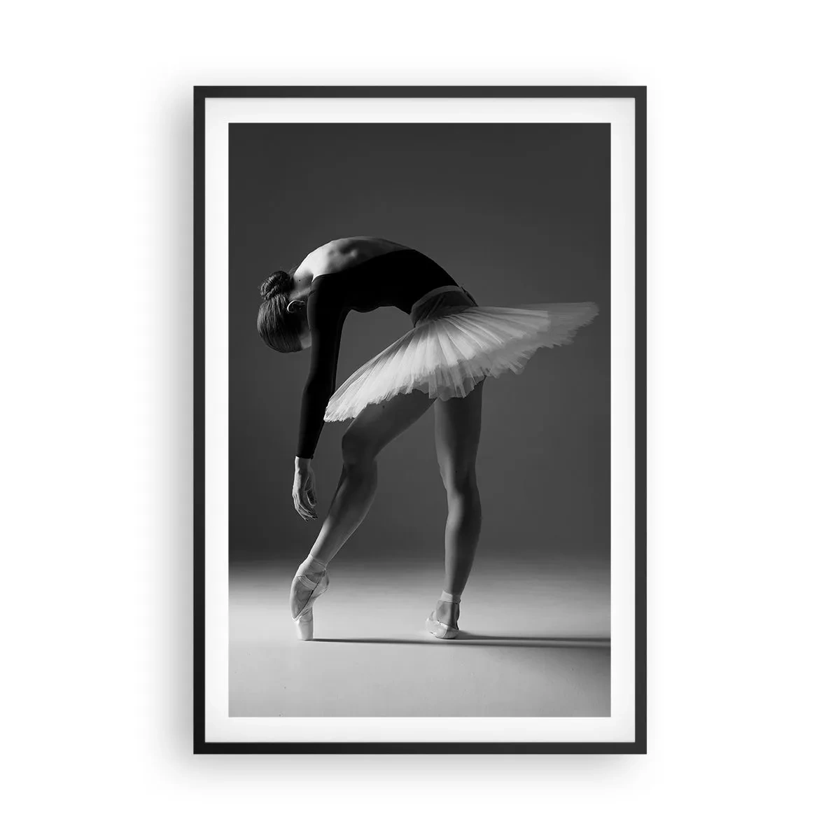 Poster în ramă neagră - Bella balerina - 61x91 cm