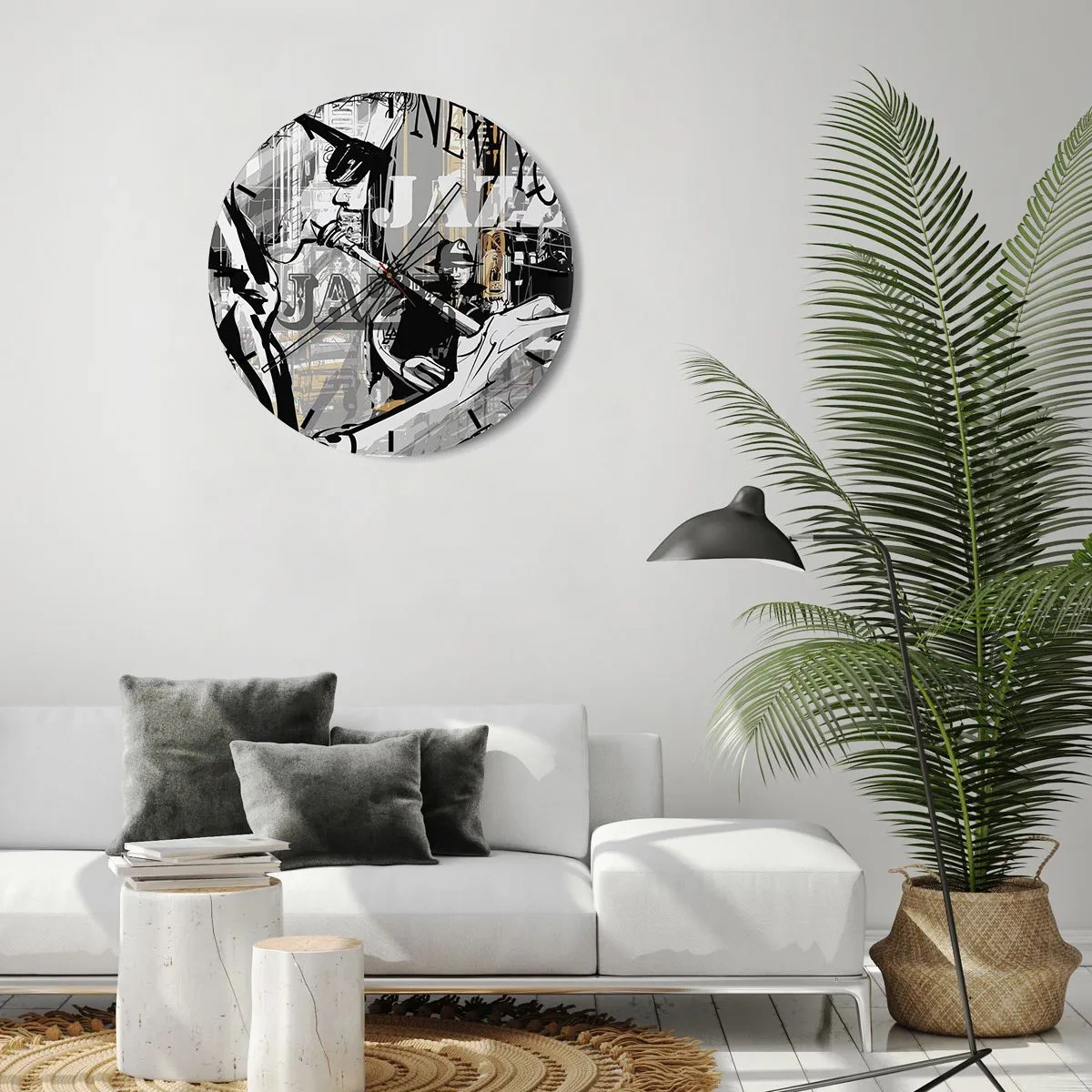 Ceas de perete - Ceas pe sticlă - O temă jazz elegantă cu un muzician pe fundalul unui peisaj urban. - 30x30cm - În ritmul New York-ului - Decorațiune modernă pentru perete pentru living, bucătărie și dormitor ARTTOR