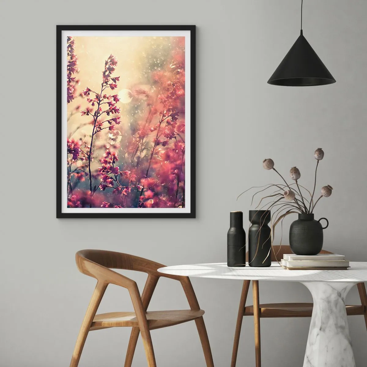 Poster în ramă neagră - Flori în lumina soarelui care apune - 50x70cm - Grădina secretă - Decorațiune modernă pentru perete pentru living și dormitor ARTTOR