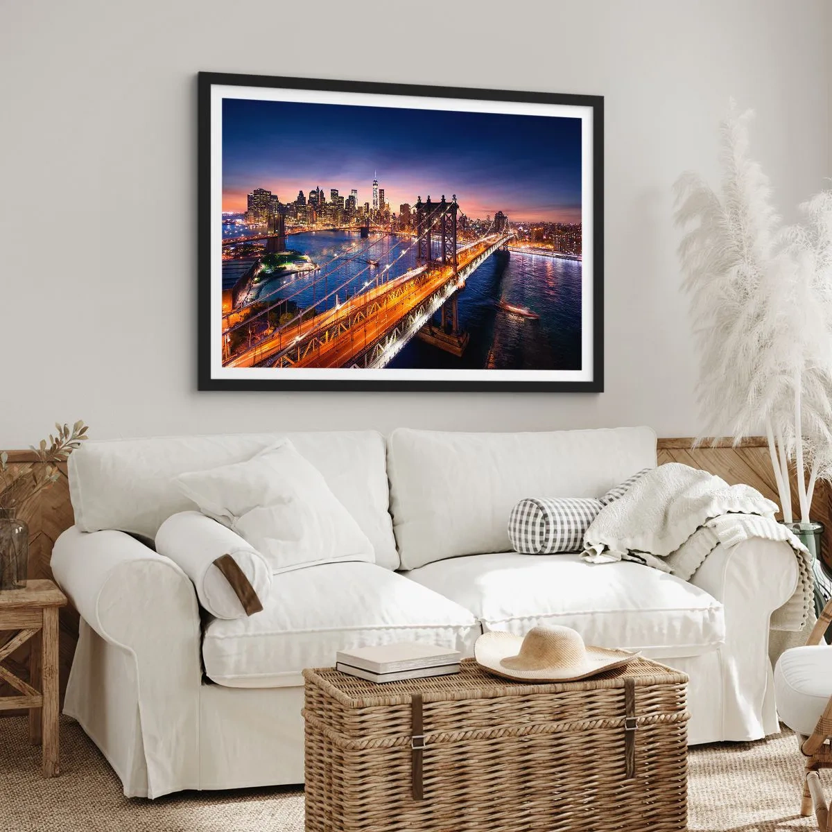 Poster în ramă neagră - Pe un pod luminos către inima orașului - 70x50 cm