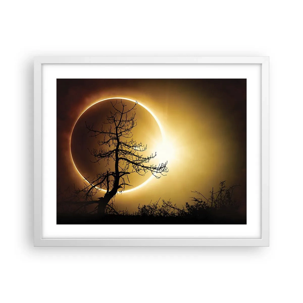 Poster în ramă albă - Eclipsă totală - 50x40 cm