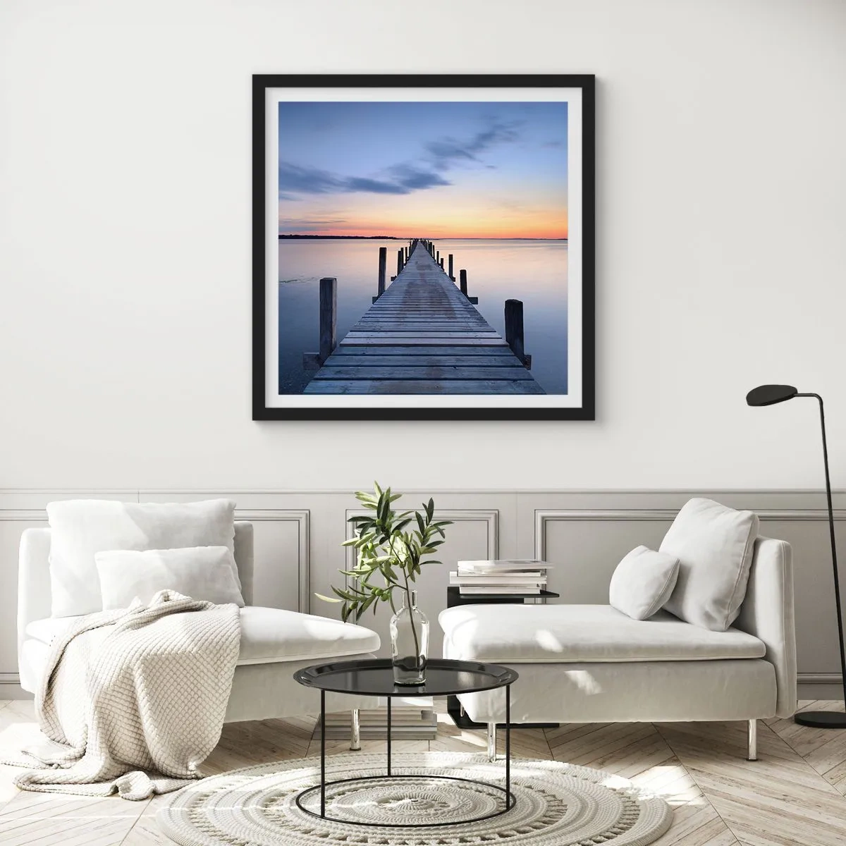 Poster în ramă neagră - Calmul unui amurg senin - 60x60 cm