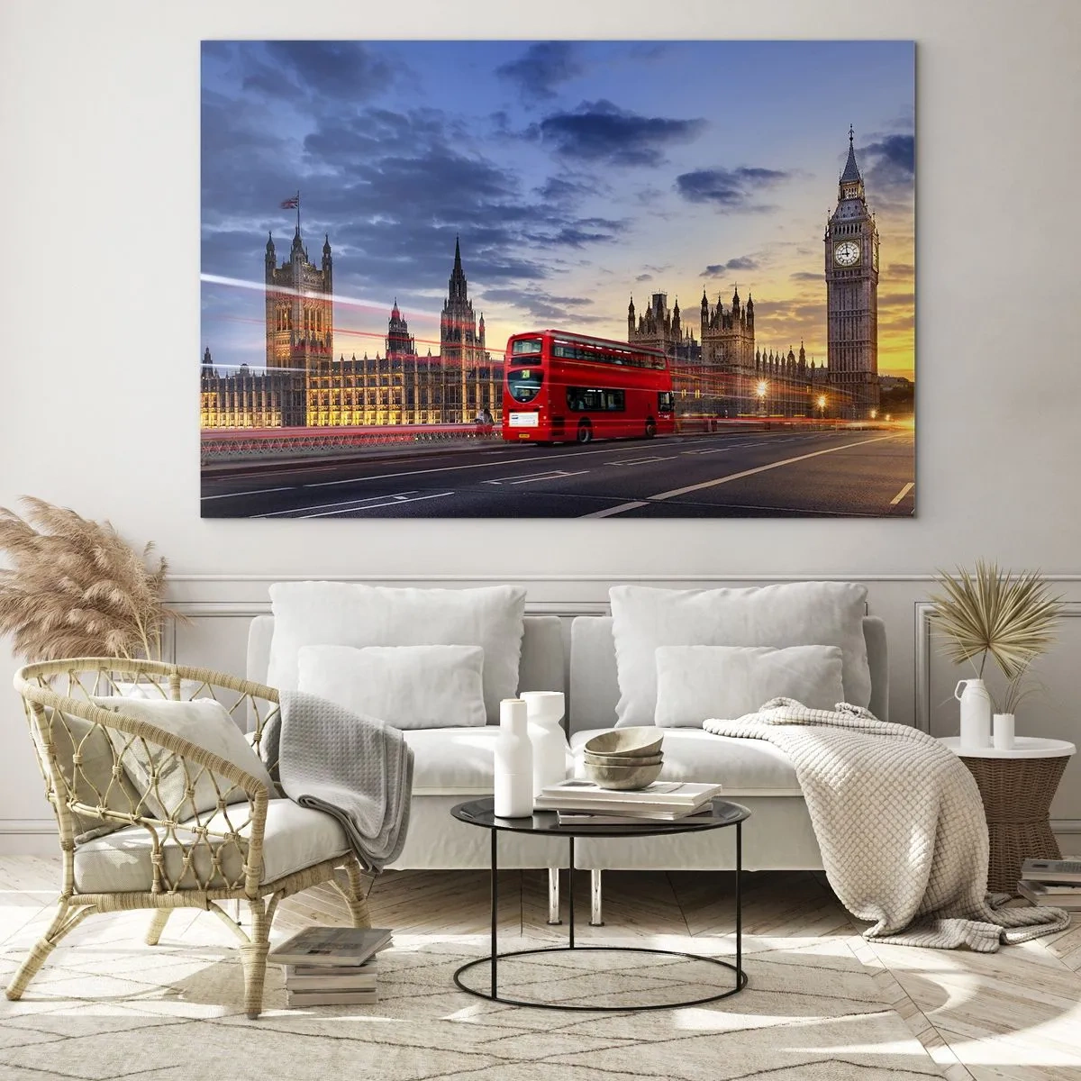 Tablou pe sticlă - Big Ben și autobuzul roșu din Londra la apus - 70x50cm - Semne distinctive - Decorațiune modernă pentru perete pentru living și dormitor ARTTOR