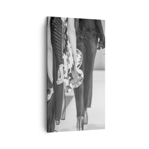 Tablou pe pânză - Paradă elegantă - 45x80 cm