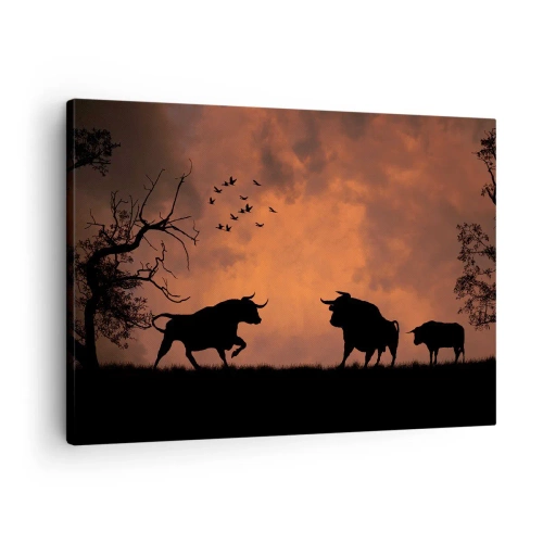 Tablou pe pânză Canvas - Siluete de tauri pe un cer portocaliu la apus - 70x50cm - Spectacolul dramatic al naturii - Decorațiune modernă pentru perete pentru living și dormitor ARTTOR