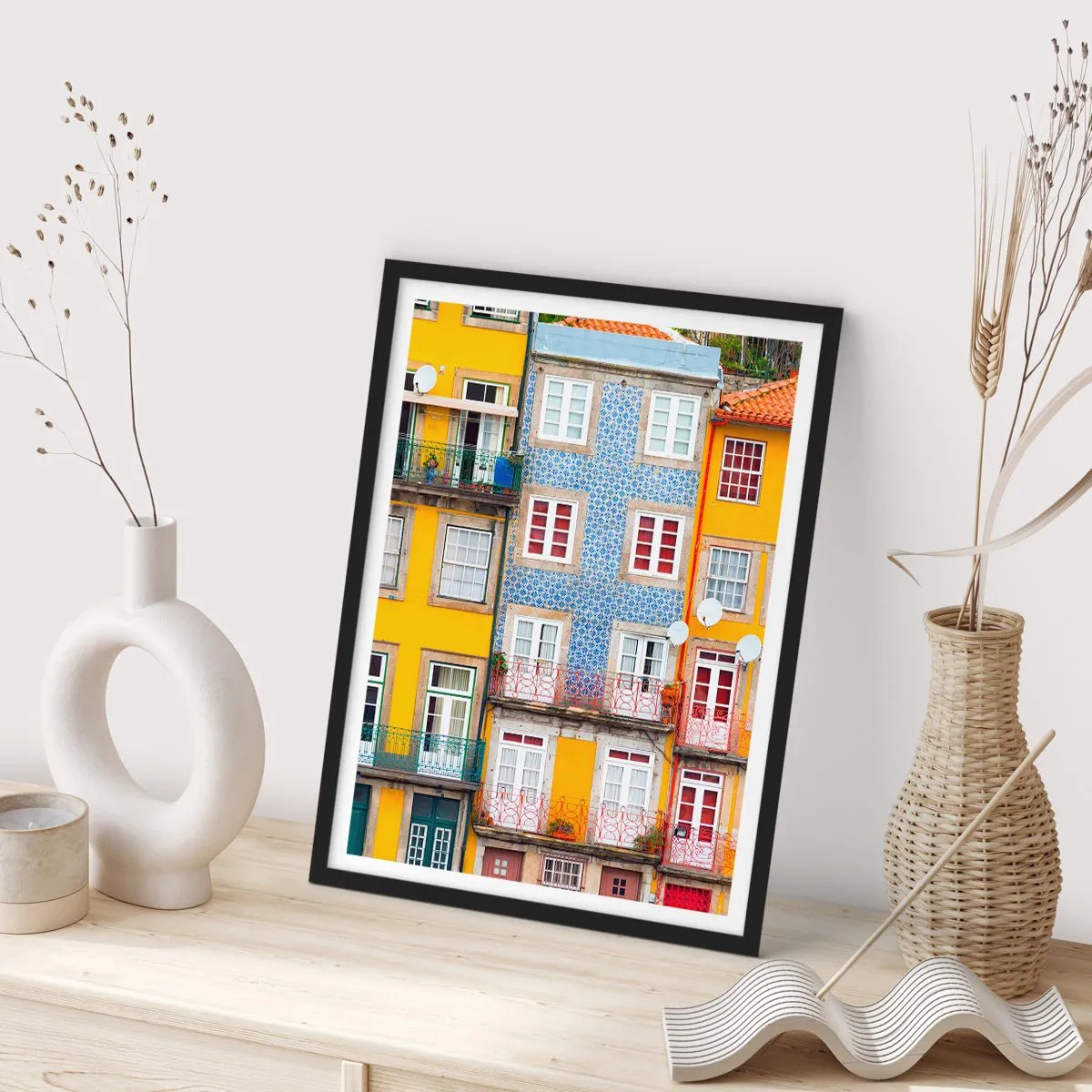 Poster în ramă neagră - Culorile orașului vechi - 40x50 cm