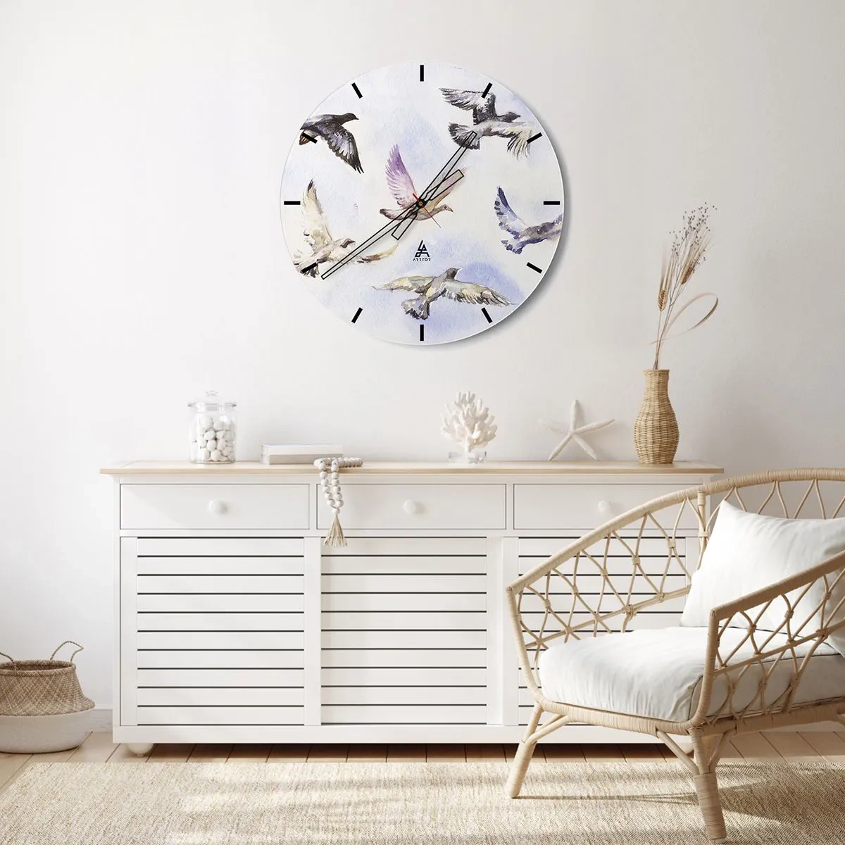 Ceas de perete - Ceas pe sticlă - Un stol de păsări în zbor pe un fundal de nuanțe delicate de albastru - 30x30cm - Libertatea în gri și albastru - Decorațiune modernă pentru perete pentru living, bucătărie și dormitor ARTTOR