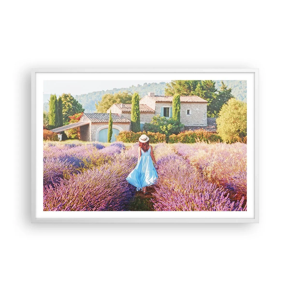Poster în ramă albă - Fata de lavandă - 91x61 cm