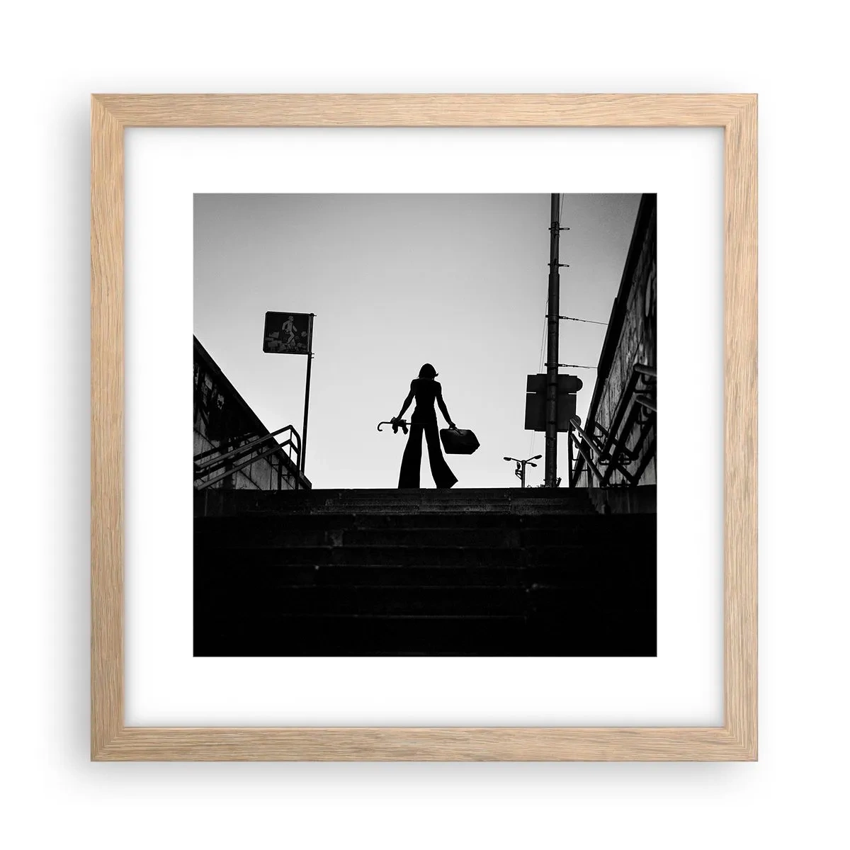 Poster în ramă de stejar deschis - Rătăcire urbană - 30x30 cm