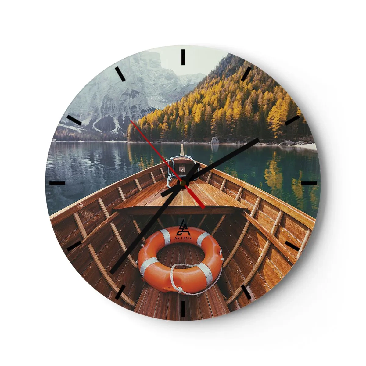 Ceas de perete - Ceas pe sticlă - Vedere din barcă a unui lac înconjurat de munți și păduri - 30x30cm - Excursie pe munte - Decorațiune modernă pentru perete pentru living, bucătărie și dormitor ARTTOR
