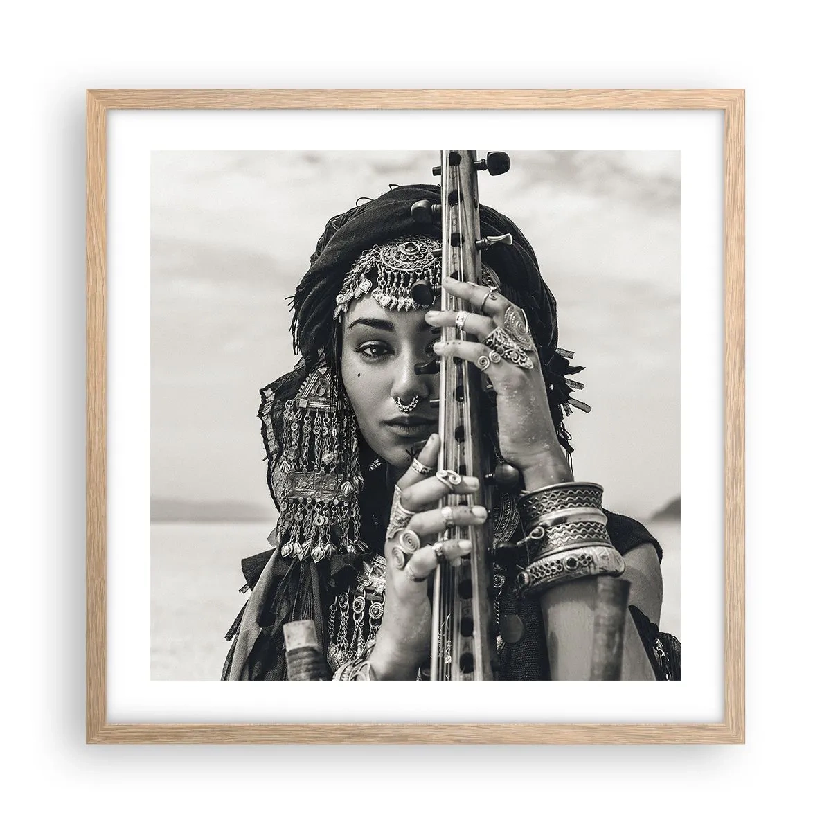 Poster în ramă de stejar deschis - Muzica orientală în sine - 50x50 cm