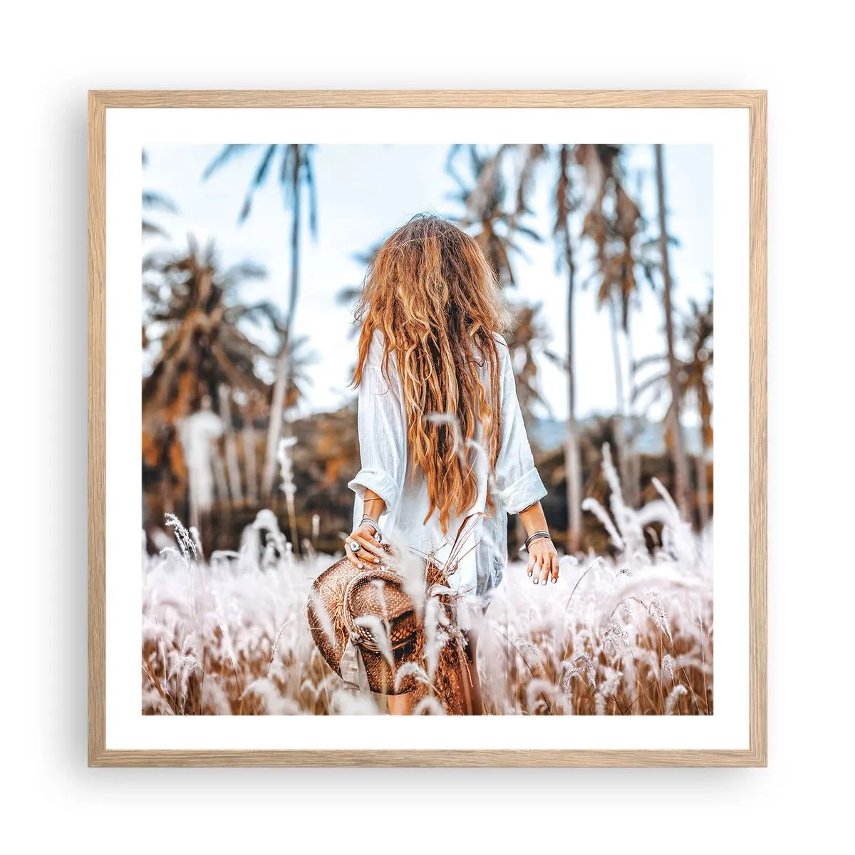 Poster în ramă de stejar deschis - Născută din puful de iarbă - 60x60 cm