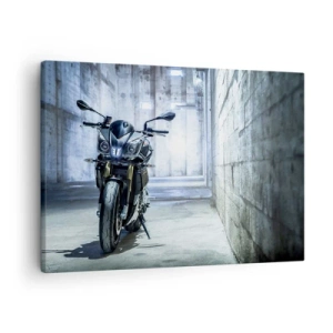 Tablou pe pânză Canvas - O motocicletă modernă într-un interior industrial - 70x50cm - Înainte ca motorul să duduie - Decorațiune modernă pentru perete pentru living și dormitor ARTTOR