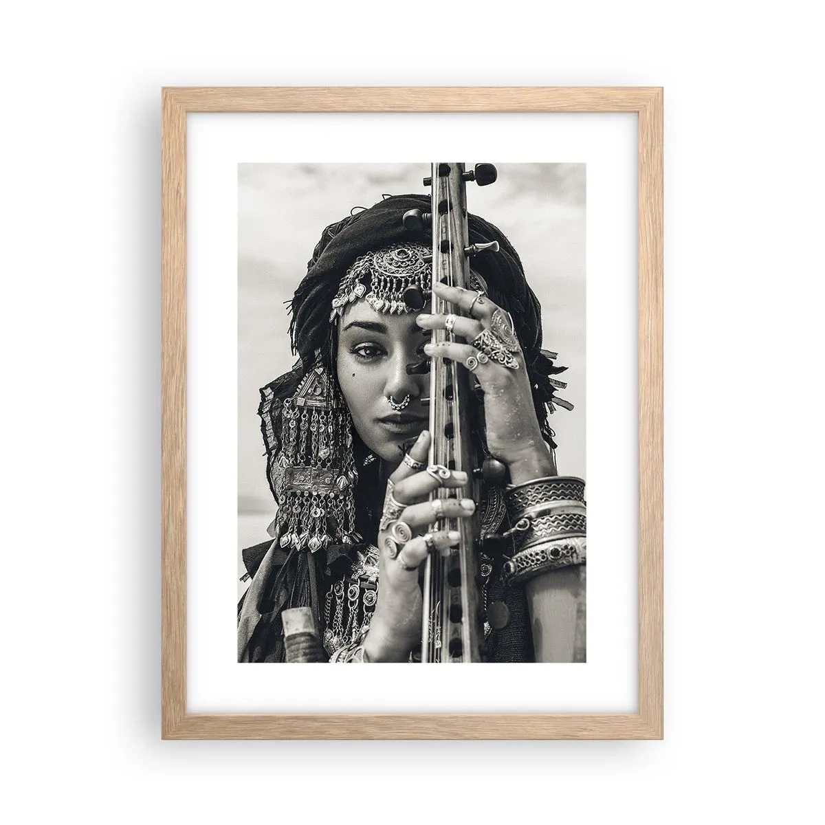 Poster în ramă de stejar deschis - Muzica orientală în sine - 30x40 cm