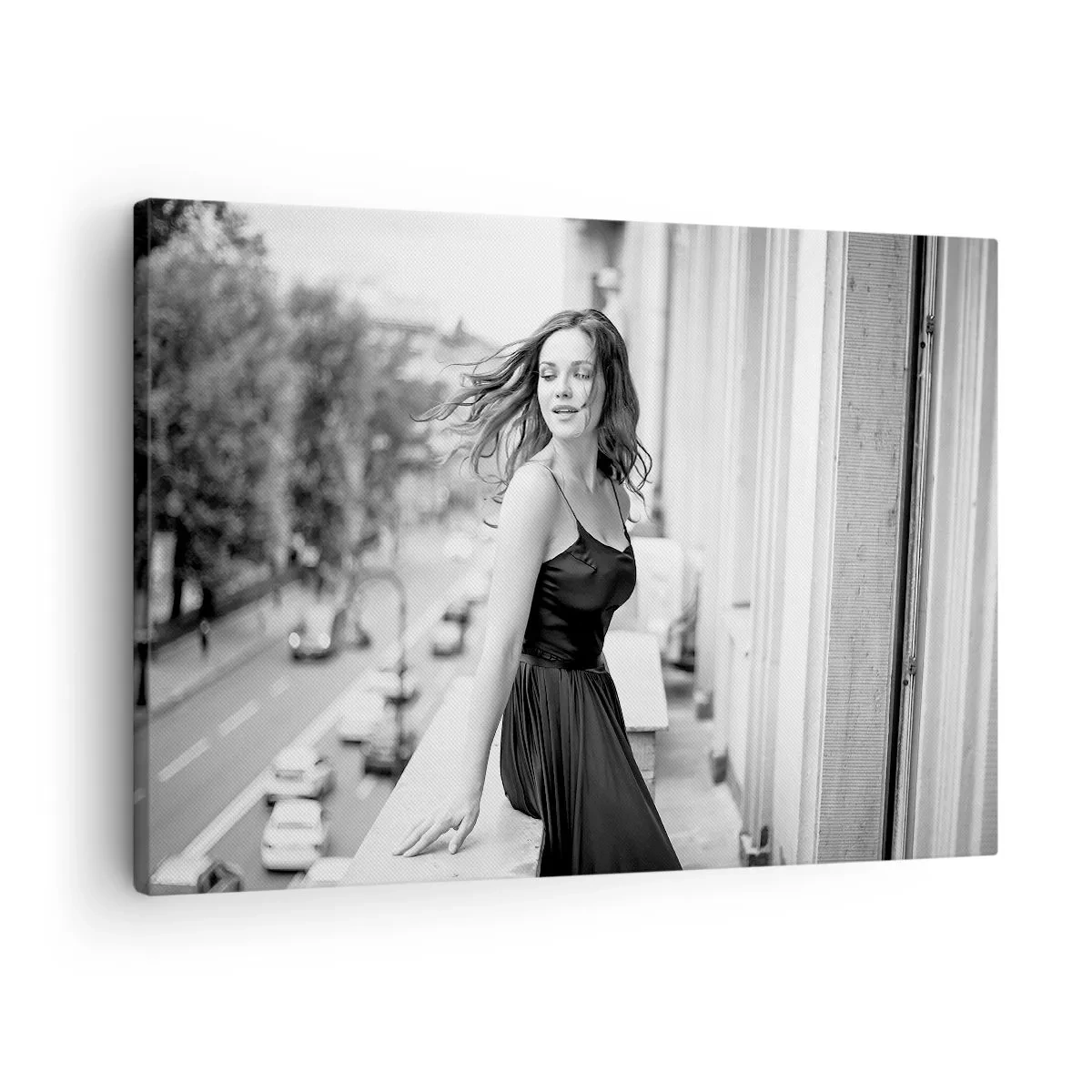 Tablou pe pânză Canvas - Fotografie alb-negru a unei femei pe un balcon - 70x50cm - Cu siguranță e o fată pariziană - Decorațiune modernă pentru perete pentru living și dormitor ARTTOR