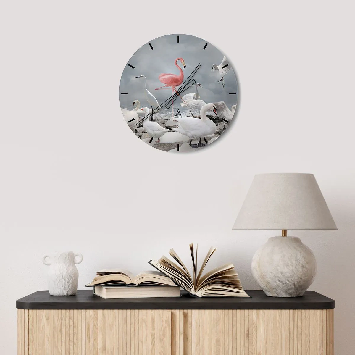 Ceas de perete - Ceas pe sticlă - Un flamingo roz printre lebede albe și stârci deasupra apei - 30x30cm - De unde am venit? - Decorațiune modernă pentru perete pentru living, bucătărie și dormitor ARTTOR