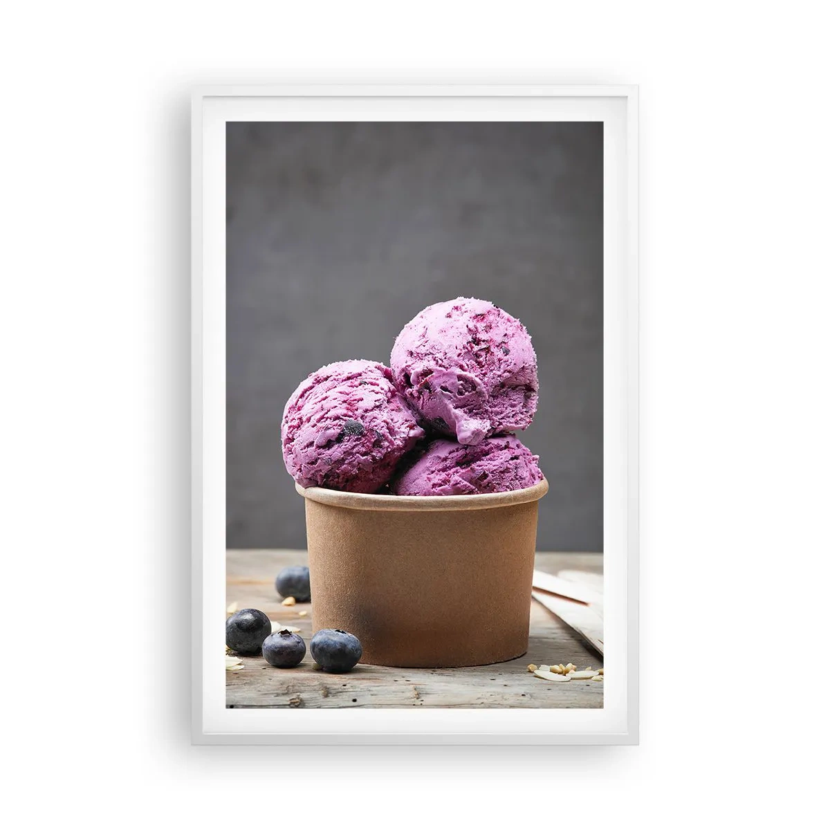 Poster în ramă albă - Dulce și rece - 61x91 cm