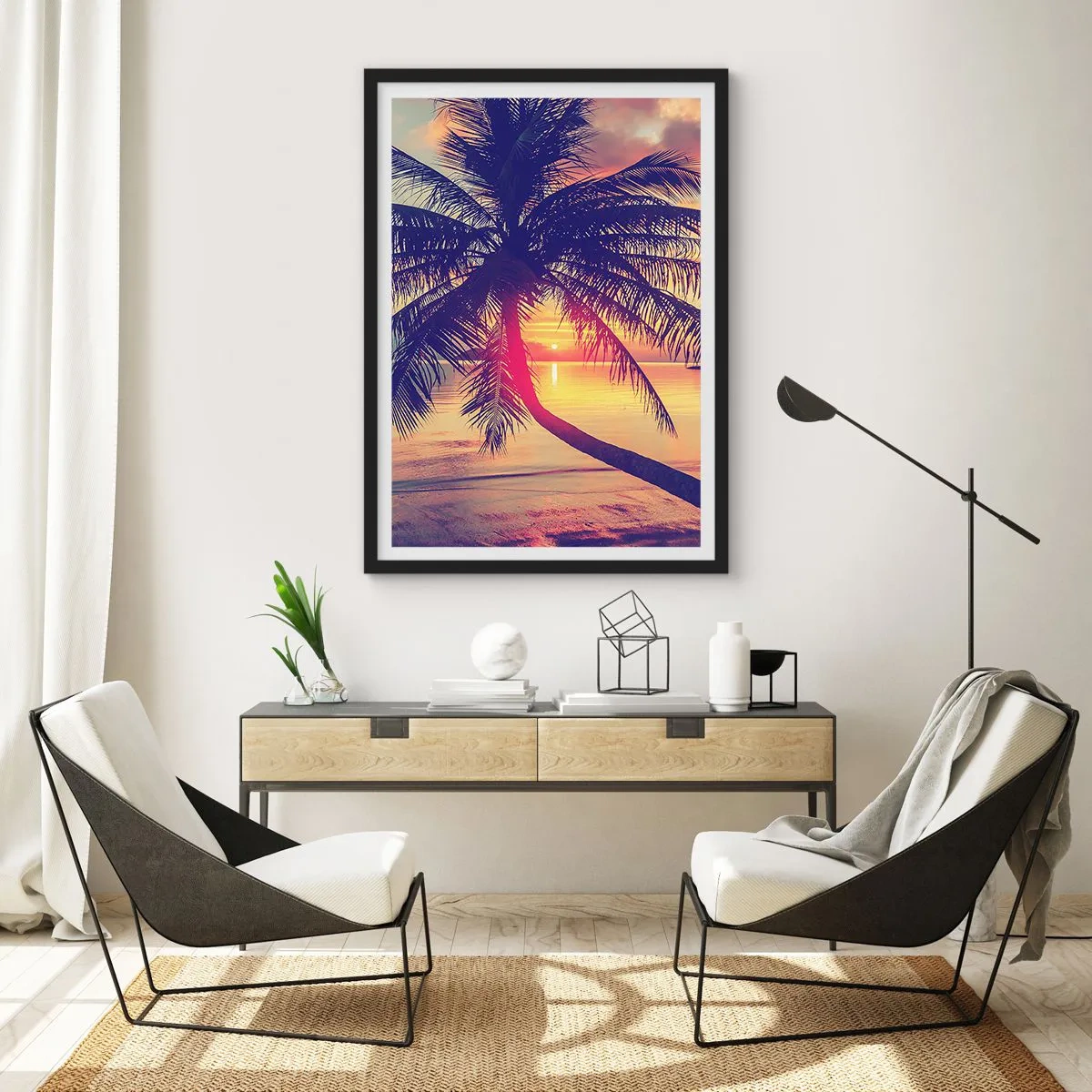 Poster în ramă neagră - Palmier la apus cu vedere la o mare calmă - 50x70cm - O seară sub palmieri - Decorațiune modernă pentru perete pentru living și dormitor ARTTOR