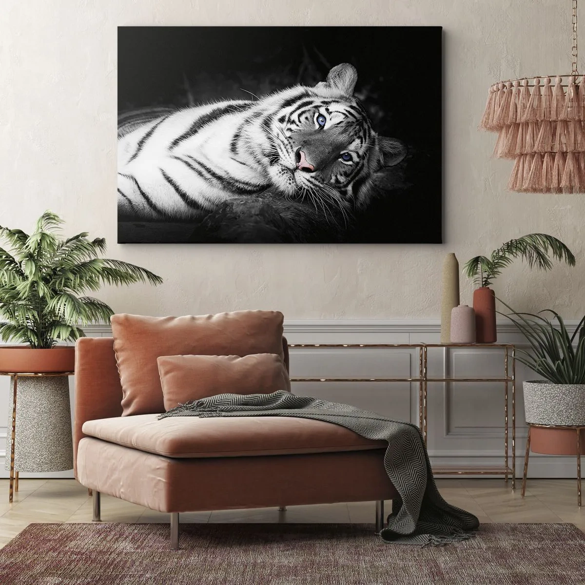Tablou pe pânză Canvas - Un tigru alb, redat artistic, pe un fundal negru - 70x50cm - Sălbăticie și pace - Decorațiune modernă pentru perete pentru living și dormitor ARTTOR