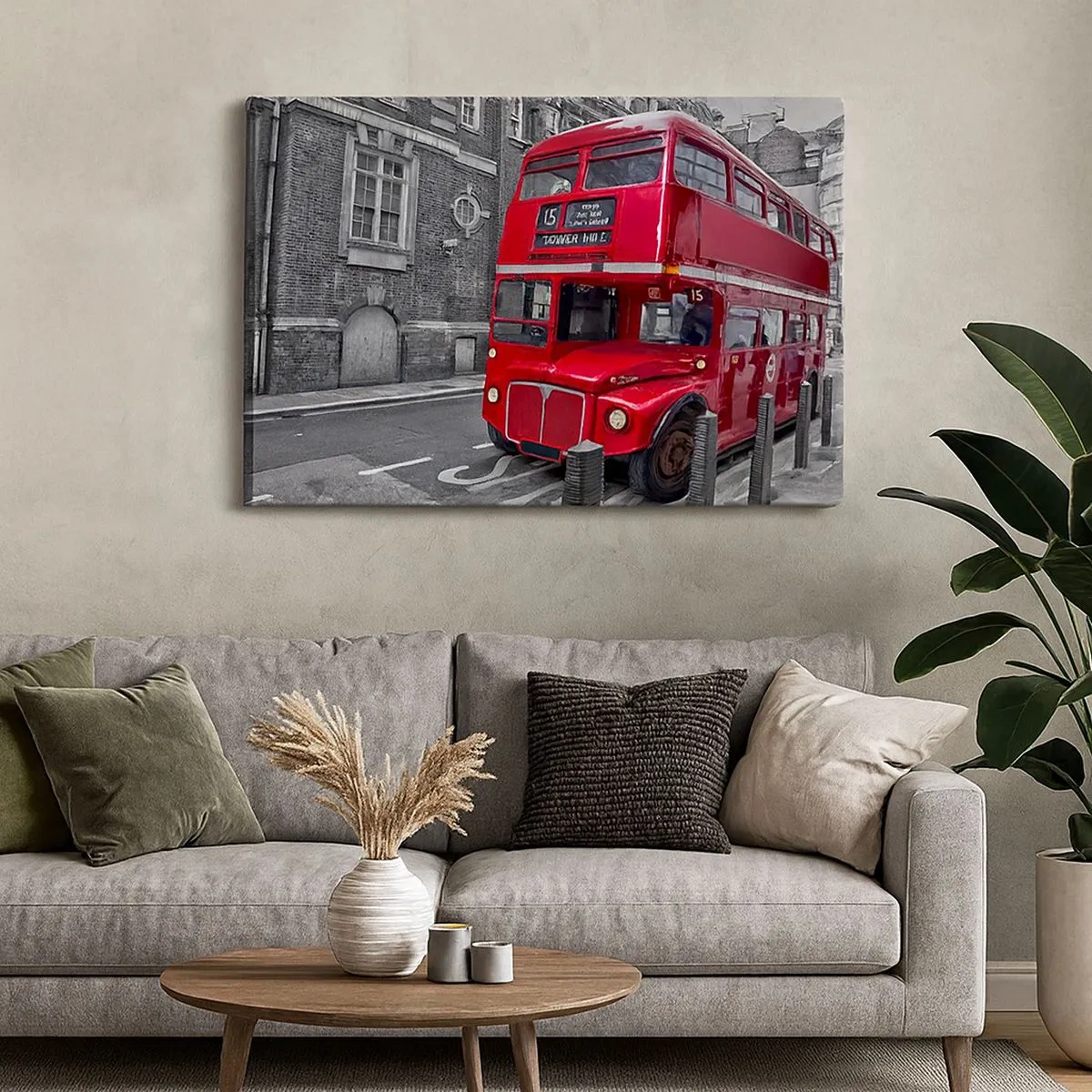 Tablou pe pânză Canvas - Un autobuz roșu cu etaj în Londra, pe fundalul unei arhitecturi clasice - 70x50cm - Întotdeauna la fel - Decorațiune modernă pentru perete pentru living și dormitor ARTTOR
