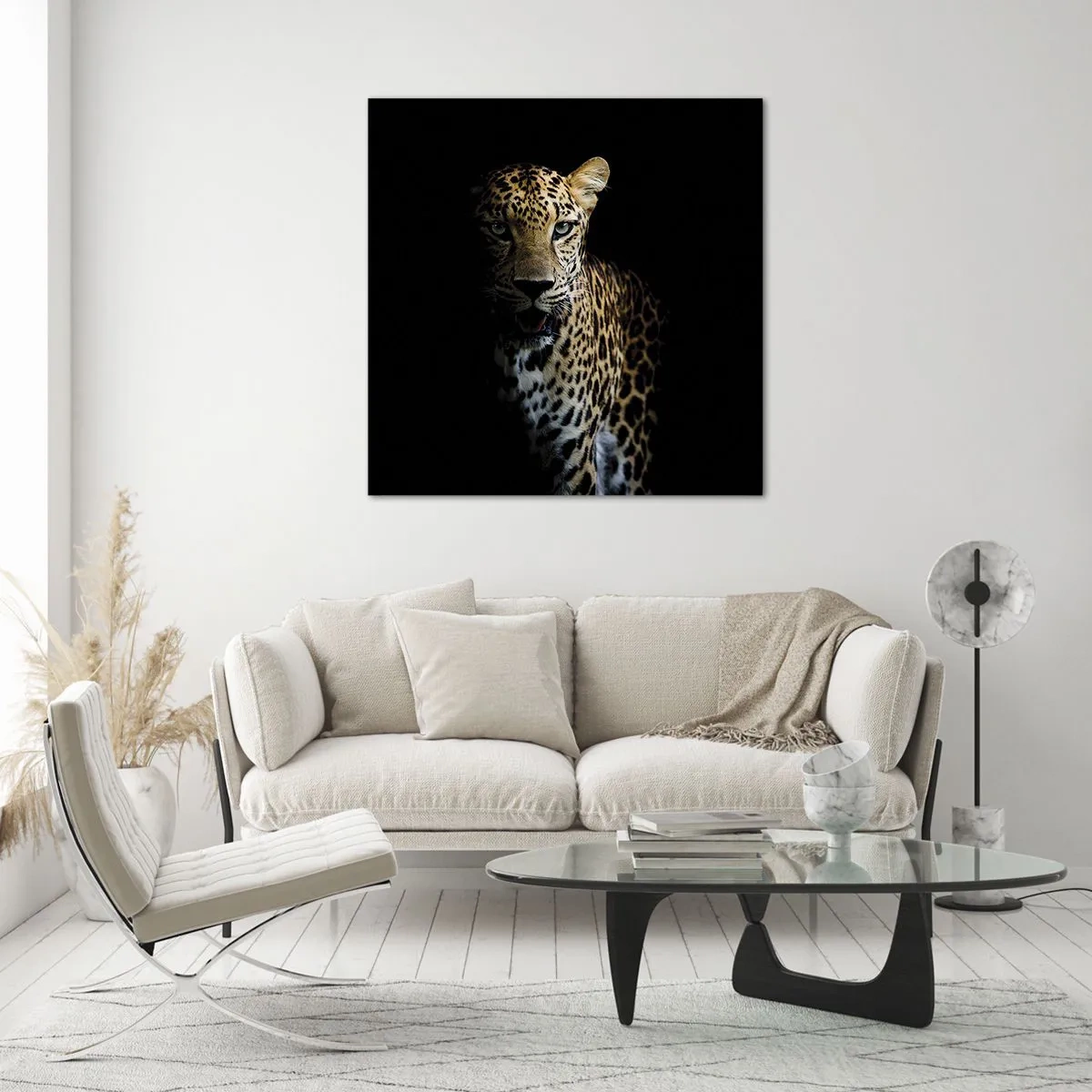 Tablou pe sticlă - Frumusețe întunecată - 70x70 cm