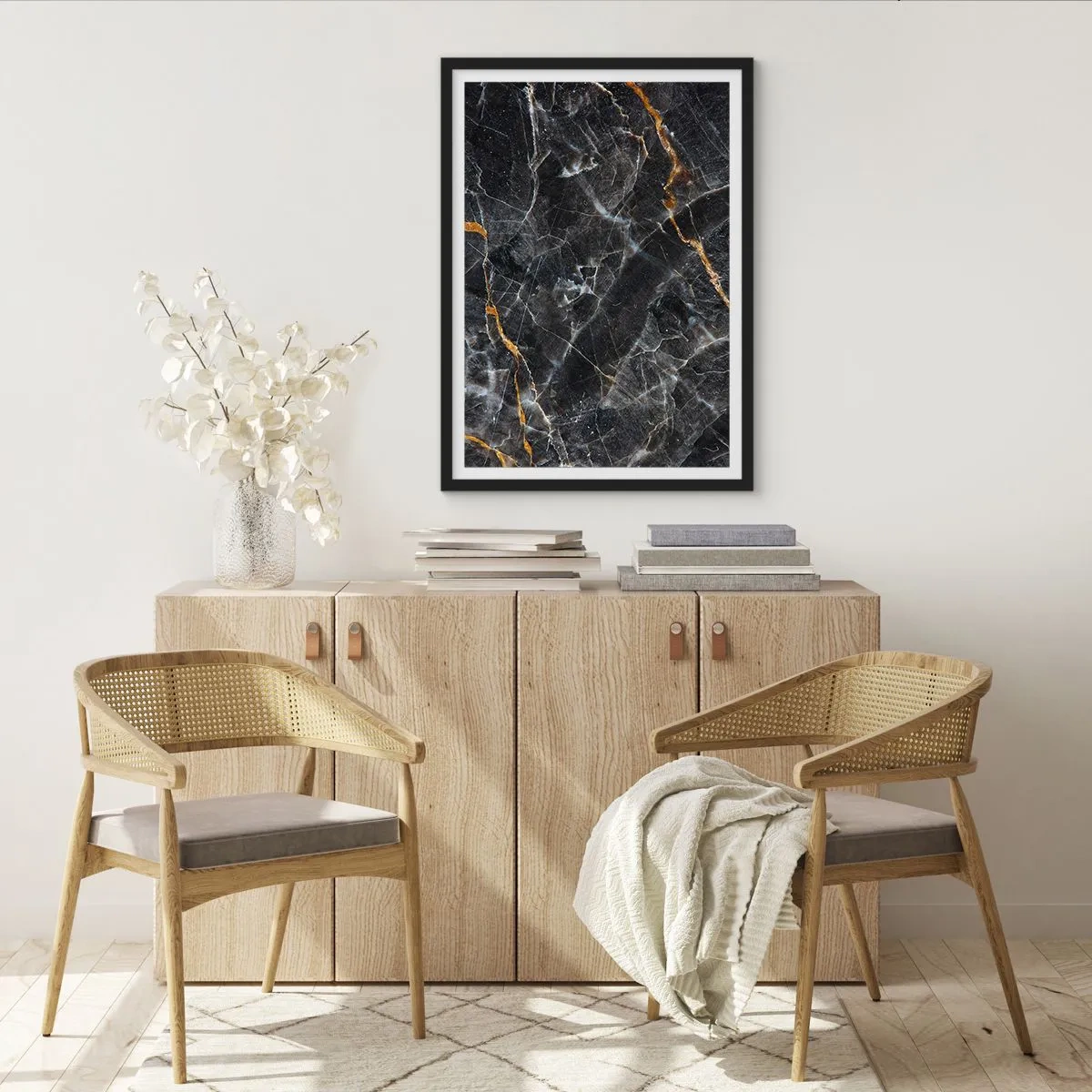 Poster în ramă neagră - Viața interioară a unei pietre - 50x70 cm