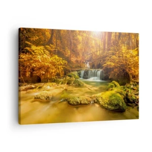 Tablou pe pânză Canvas - O cascadă aurie într-o pădure de toamnă înconjurată de verdeață - 70x50cm - Cascadă de pădure în aur - Decorațiune modernă pentru perete pentru living și dormitor ARTTOR