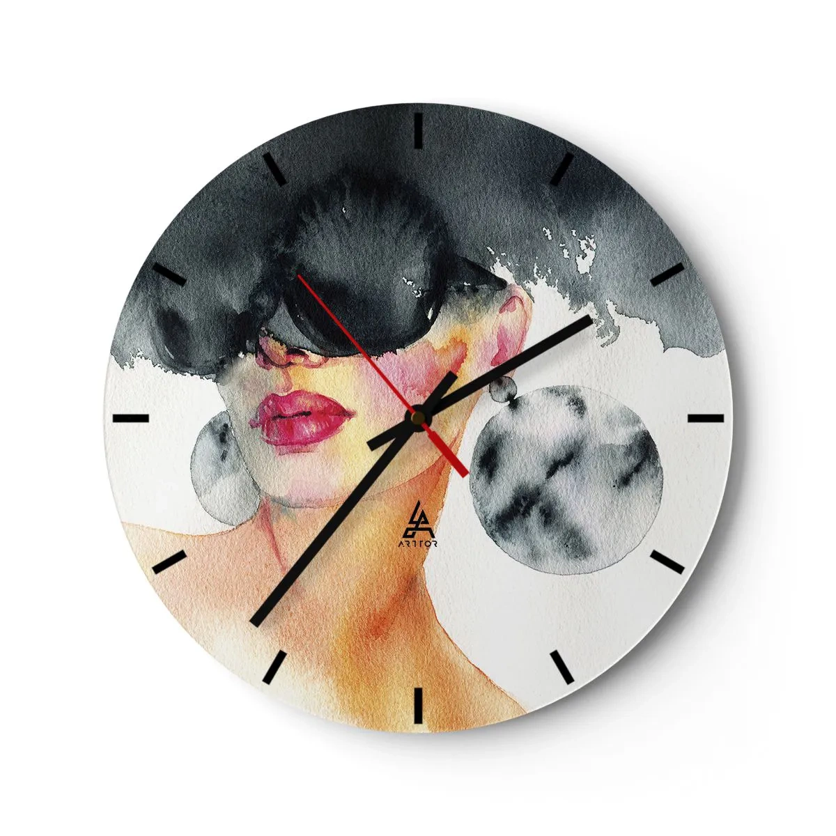 Ceas de perete - Ceas pe sticlă - Portretul unei femei purtând ochelari și cu cercei mari, acuarelă - 30x30cm - Secretul eleganței - Decorațiune modernă pentru perete pentru living, bucătărie și dormitor ARTTOR