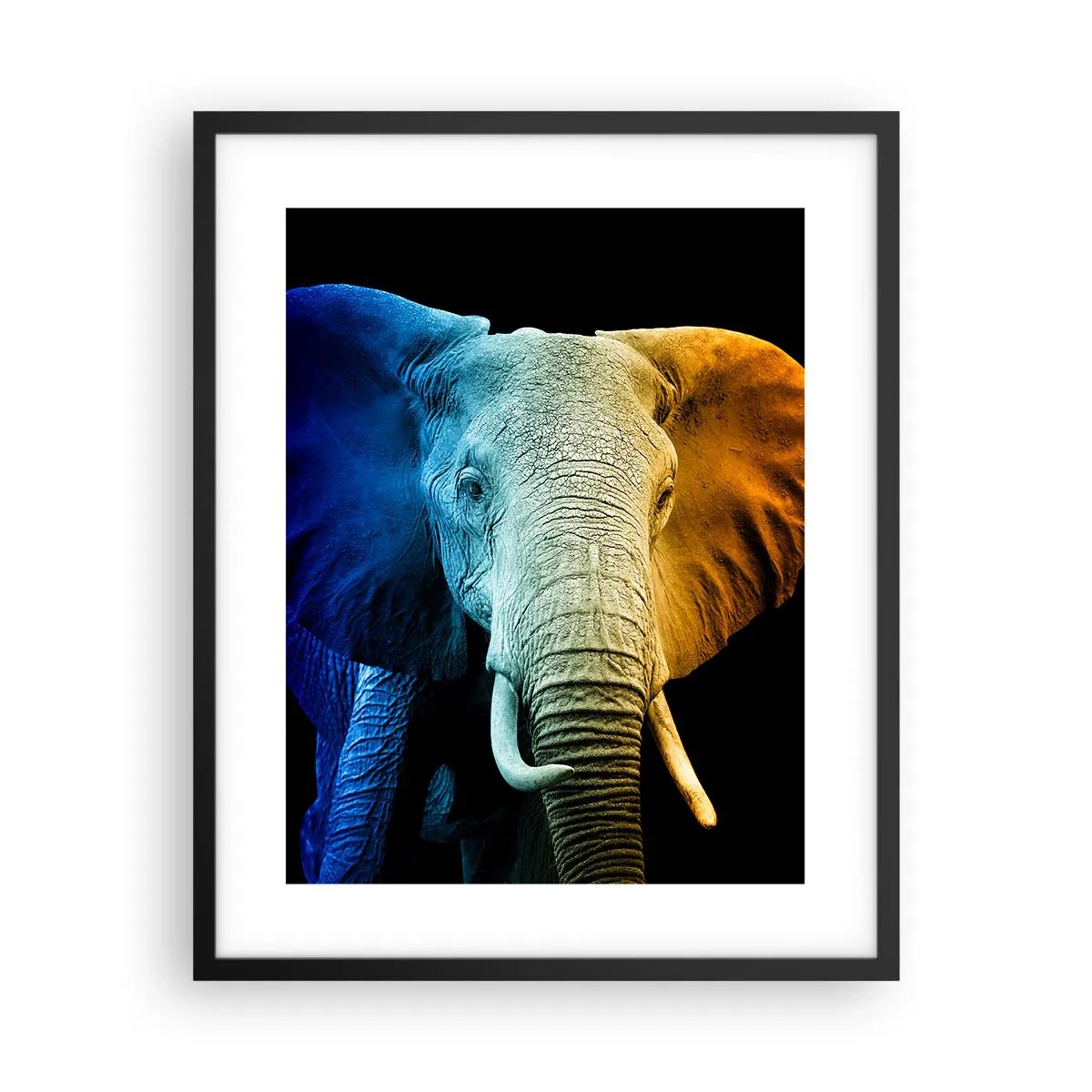 Poster în ramă neagră - Excentric, nu ciudat - 40x50 cm