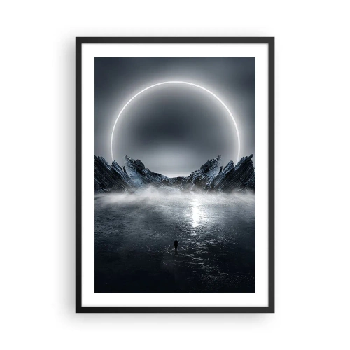 Poster în ramă neagră - Un peisaj misterios cu un cerc strălucitor pe cer - 50x70cm - Final de poveste - Decorațiune modernă pentru perete pentru living și dormitor ARTTOR