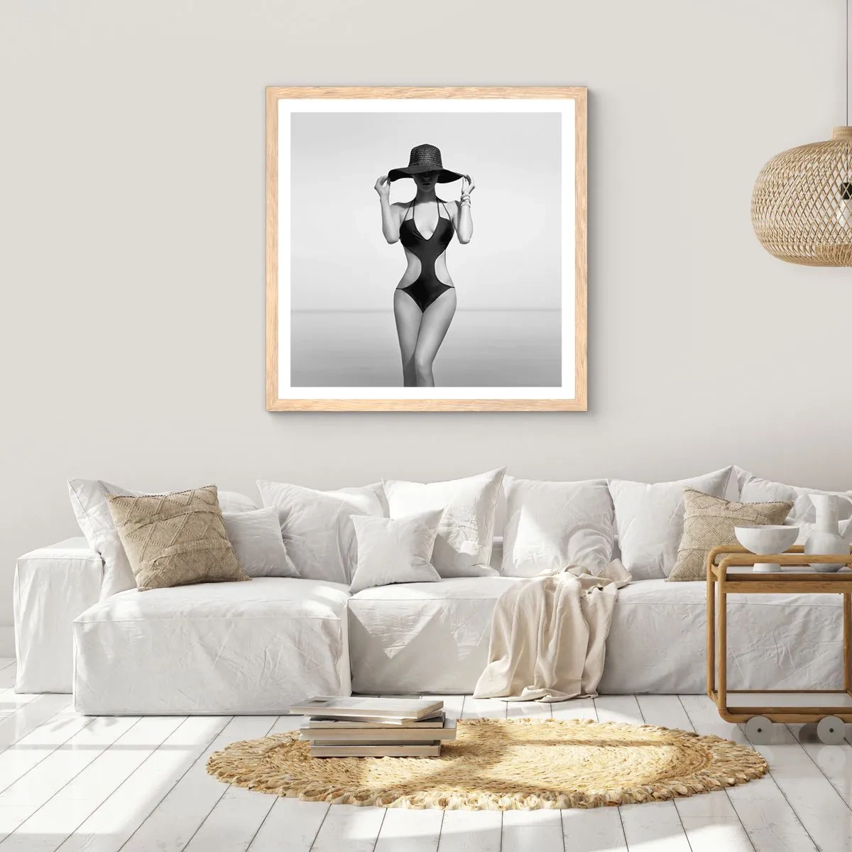 Poster în ramă de stejar deschis - Numele meu este: Eleganța - 30x30 cm