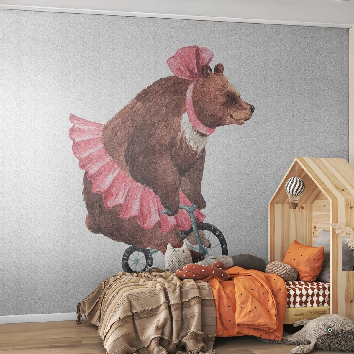 Tapet Premium Canvas - Ce circ! - Urs, Circ, Fată - 150x105 cm