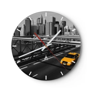Ceas de perete - Ceas pe sticlă - Un taxi galben pe un fundal de oraș alb-negru - 30x30cm - Culorile marelui oraș - Decorațiune modernă pentru perete pentru living, bucătărie și dormitor ARTTOR