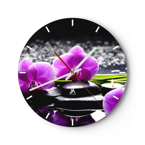 Ceas de perete - Ceas pe sticlă - Orhidee violete cu pietre și o lumânare pe apă - 30x30cm - Să te scufunzi în pace și liniște - Decorațiune modernă pentru perete pentru living, bucătărie și dormitor ARTTOR