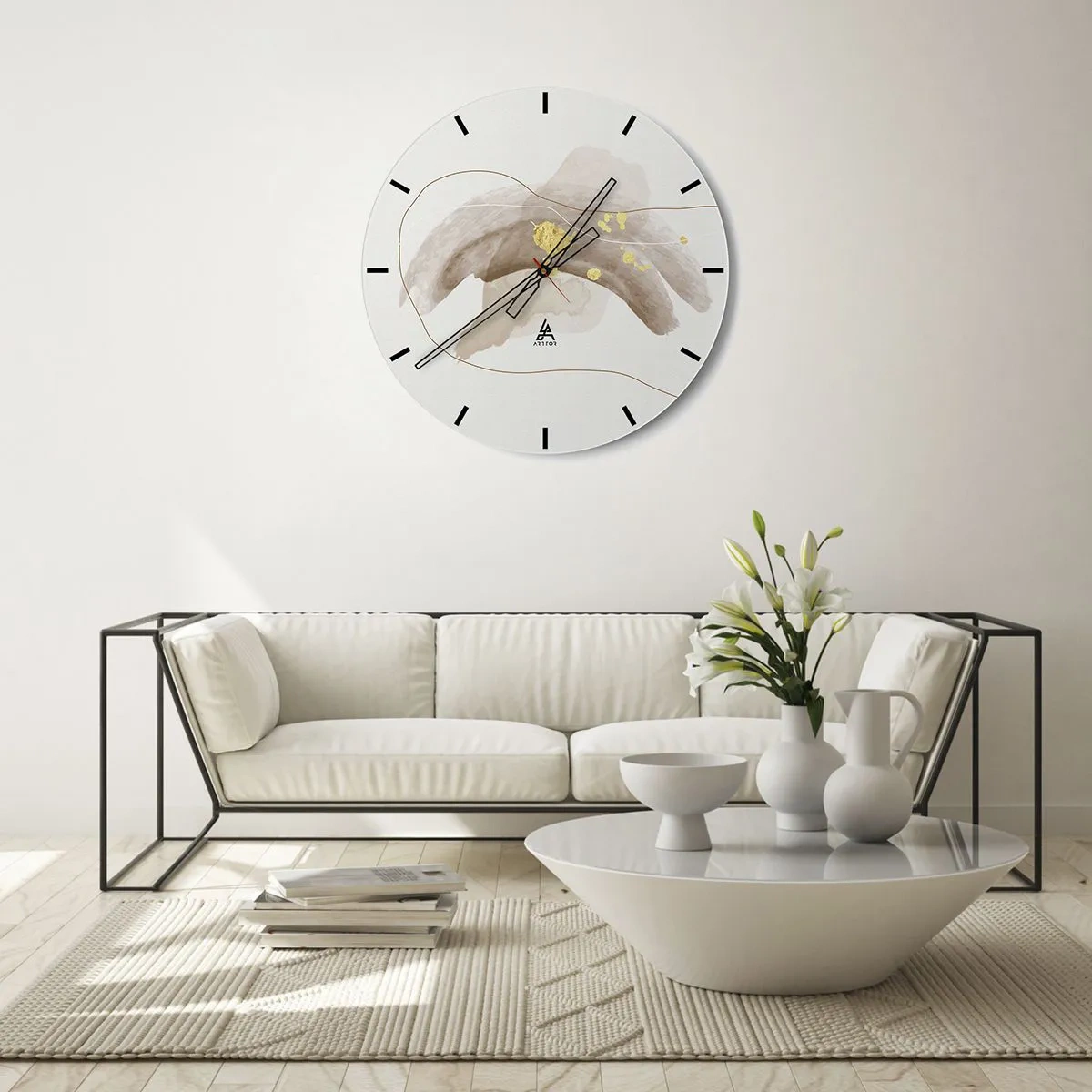 Ceas de perete - Ceas pe sticlă - O compoziție abstractă cu pete bej și accente aurii. - 30x30cm - Întâlnite în spațiu - Decorațiune modernă pentru perete pentru living, bucătărie și dormitor ARTTOR