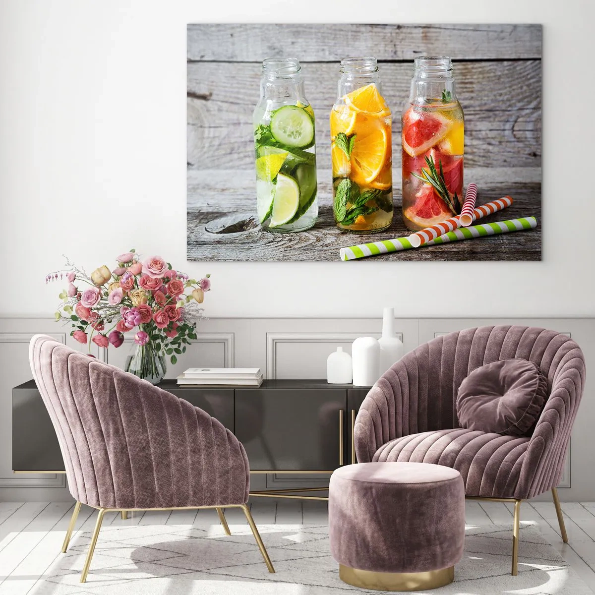 Tablou pe sticlă - Sticle de apă cu fructe și ierburi pe un fundal de lemn - 70x50cm - Sănătoase prin natura - Decorațiune modernă pentru perete pentru living și dormitor ARTTOR