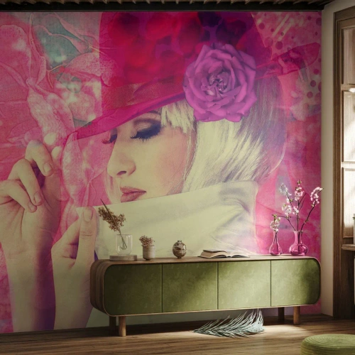 Tapet Premium Canvas - Portret retro în roz - Femeie În pălărie, Flori, Modă - 200x140 cm