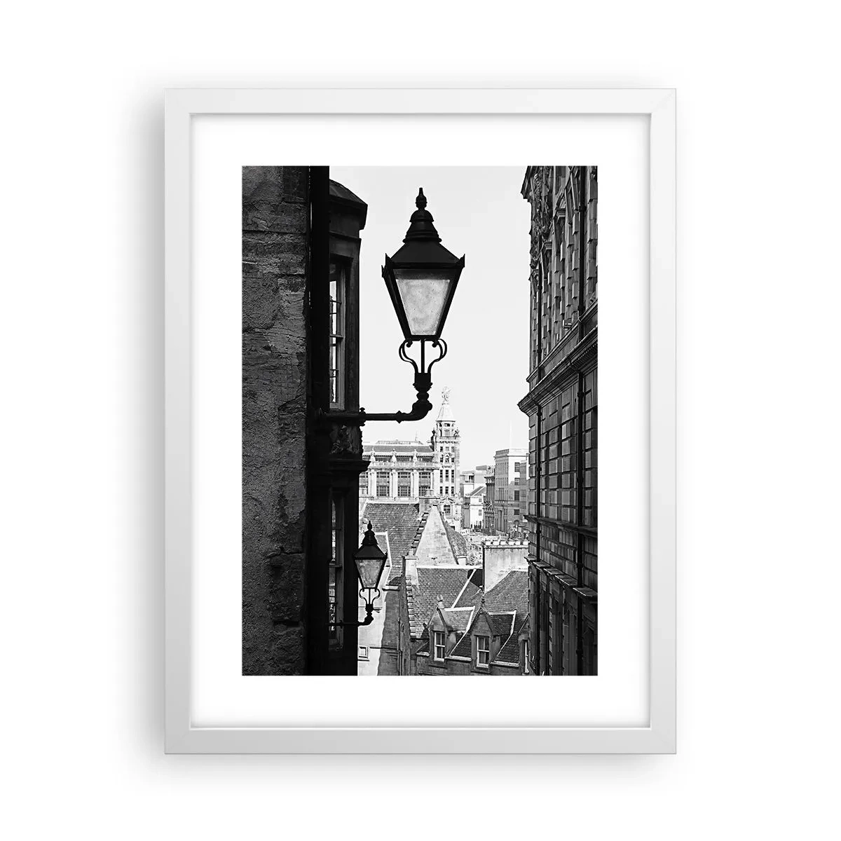 Poster în ramă albă - O poveste din Edinburgh - 30x40 cm