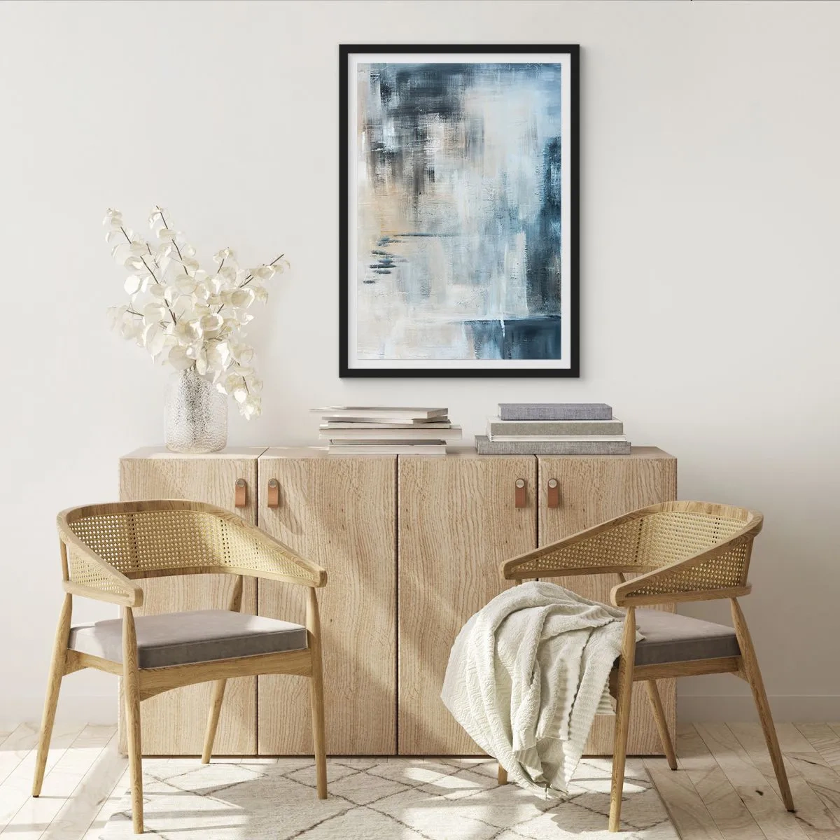 Poster în ramă neagră - Compoziție abstractă în nuanțe de albastru și bej - 50x70cm - În spatele unui voal albastru - Decorațiune modernă pentru perete pentru living și dormitor ARTTOR