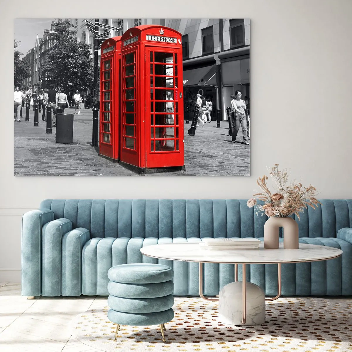 Tablou pe sticlă - Cabine telefonice roșii pe o stradă din Londra - 70x50cm - Cabine telefonice roșii - Decorațiune modernă pentru perete pentru living și dormitor ARTTOR