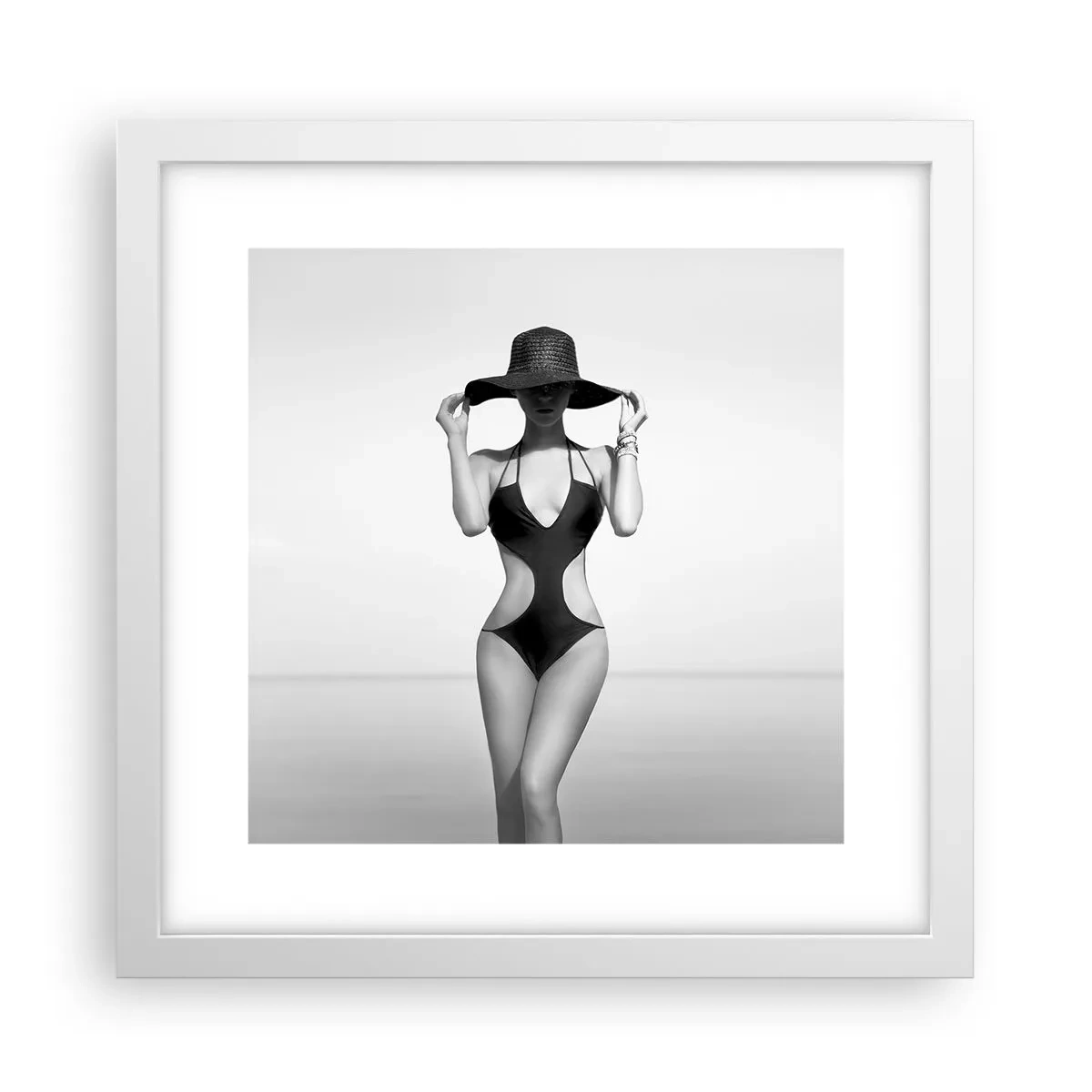 Poster în ramă albă - Numele meu este: Eleganța - 30x30 cm