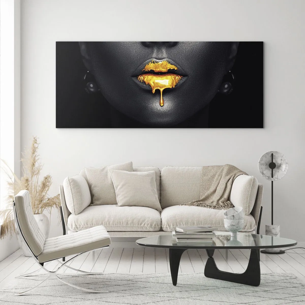 Tablou pe sticlă - Buzele de aur - 100x40 cm