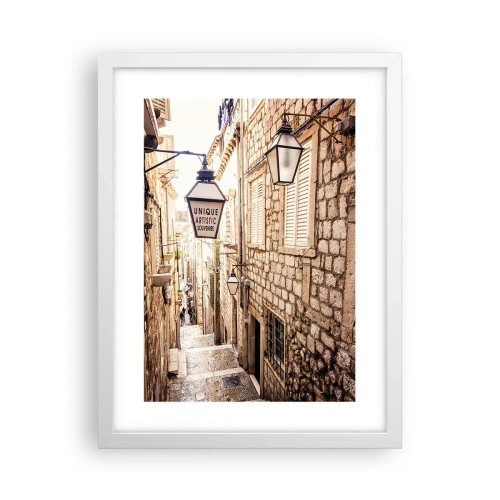 Poster în ramă albă - O străduță fermecătoare - 30x40 cm