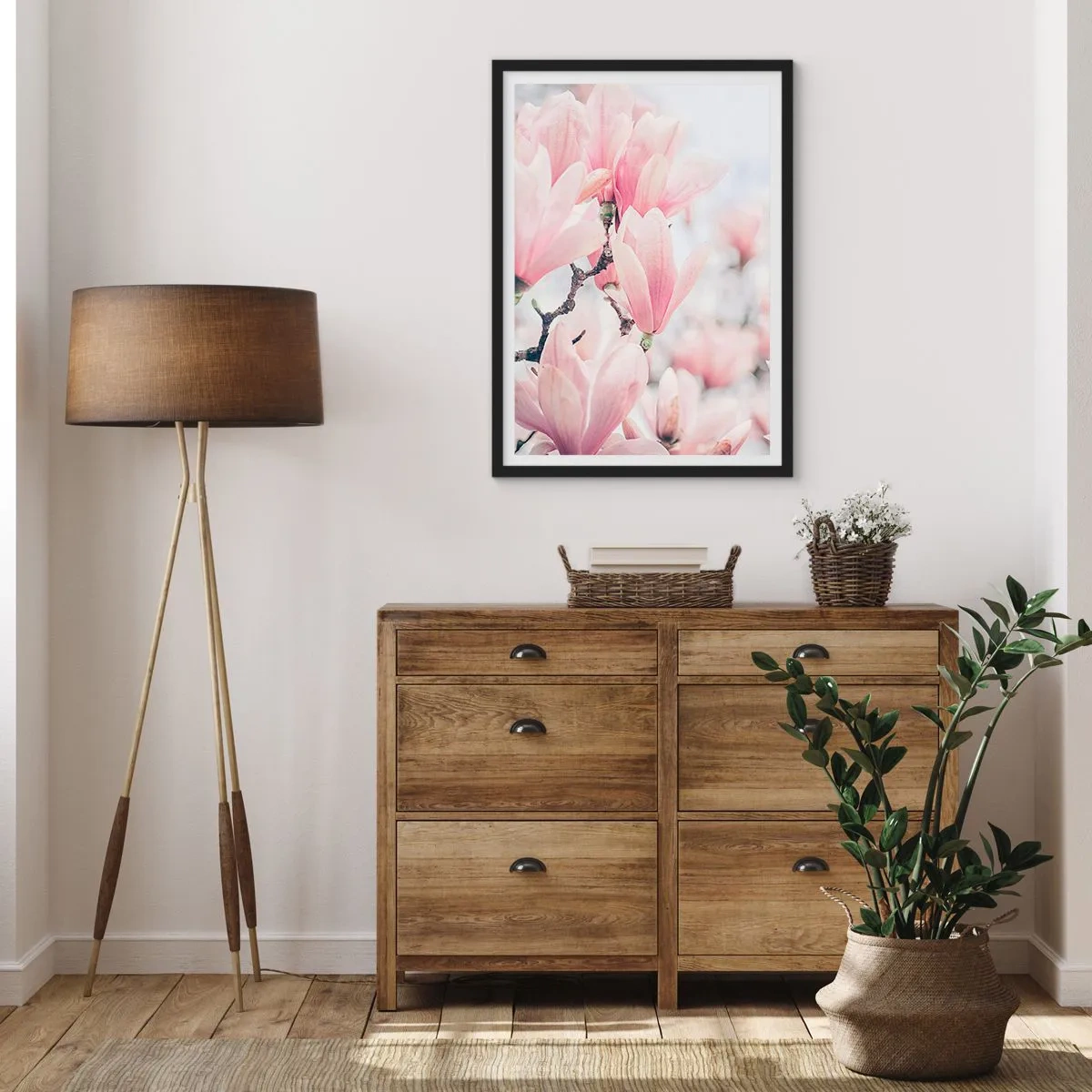 Poster în ramă neagră - Magnolii roz într-un decor subtil de primăvară - 50x70cm - Idealul de subtilitate - Decorațiune modernă pentru perete pentru living și dormitor ARTTOR